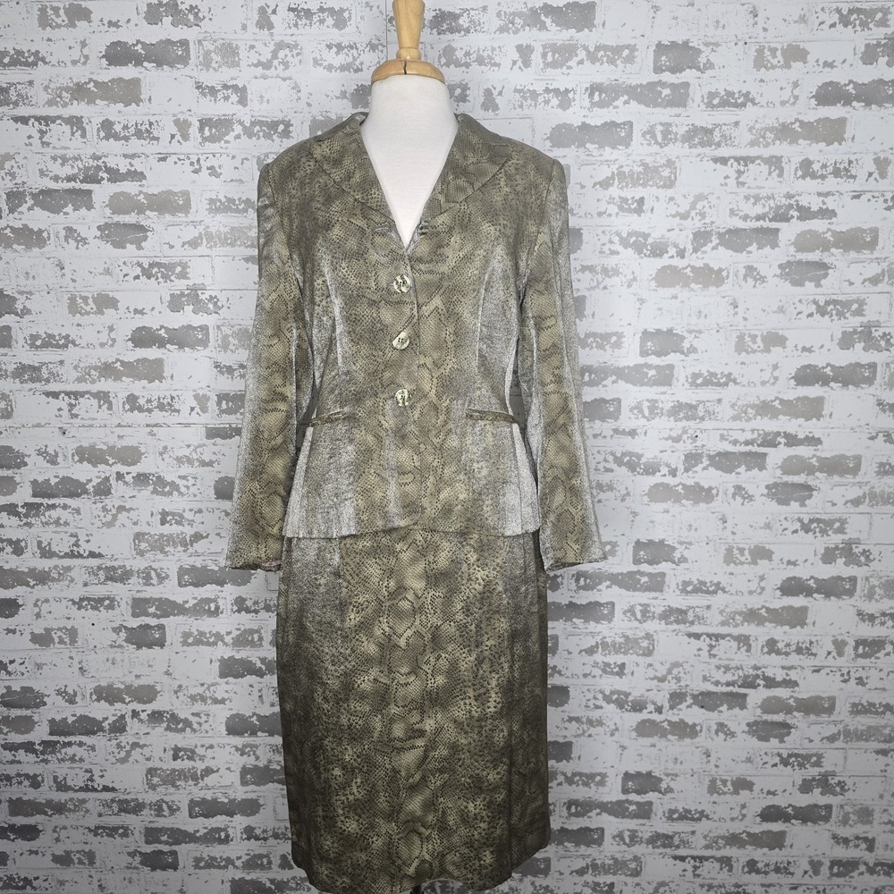Bergamo 2‎ Piece Skirt Suit Womens 10 Snake Reptile Print Career Wear Business